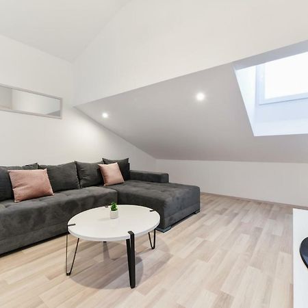 Grey Apartment Old Town Zadar Luaran gambar